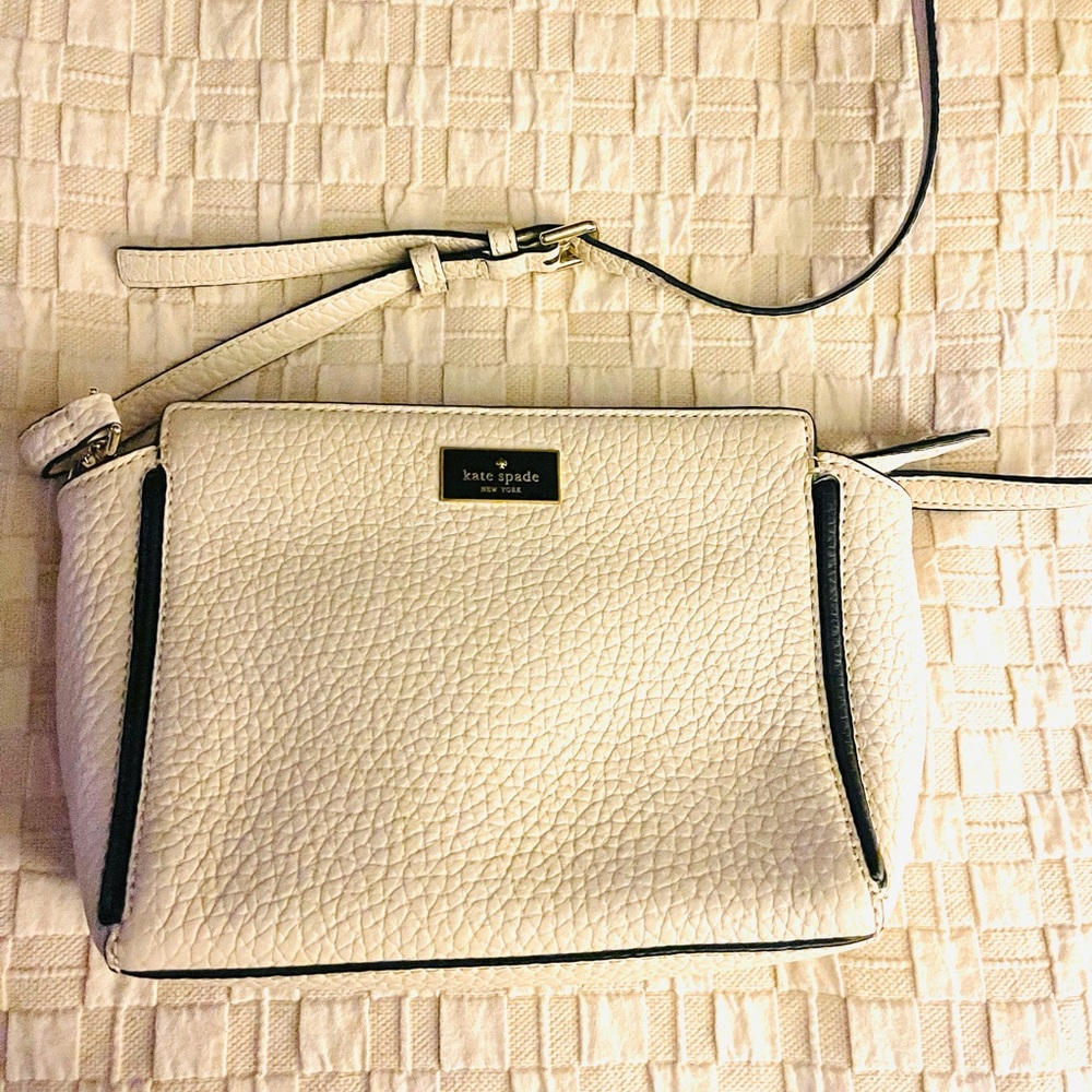 KATE SPADE Cross Body Bag, Pebble Leather, Adjustable Shoulder Strap